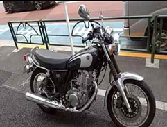 SR400の車両写真