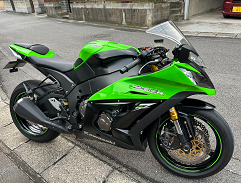 ZX10RAの車両写真